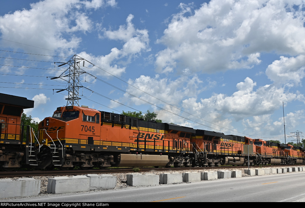 BNSF 7045 Roster shot